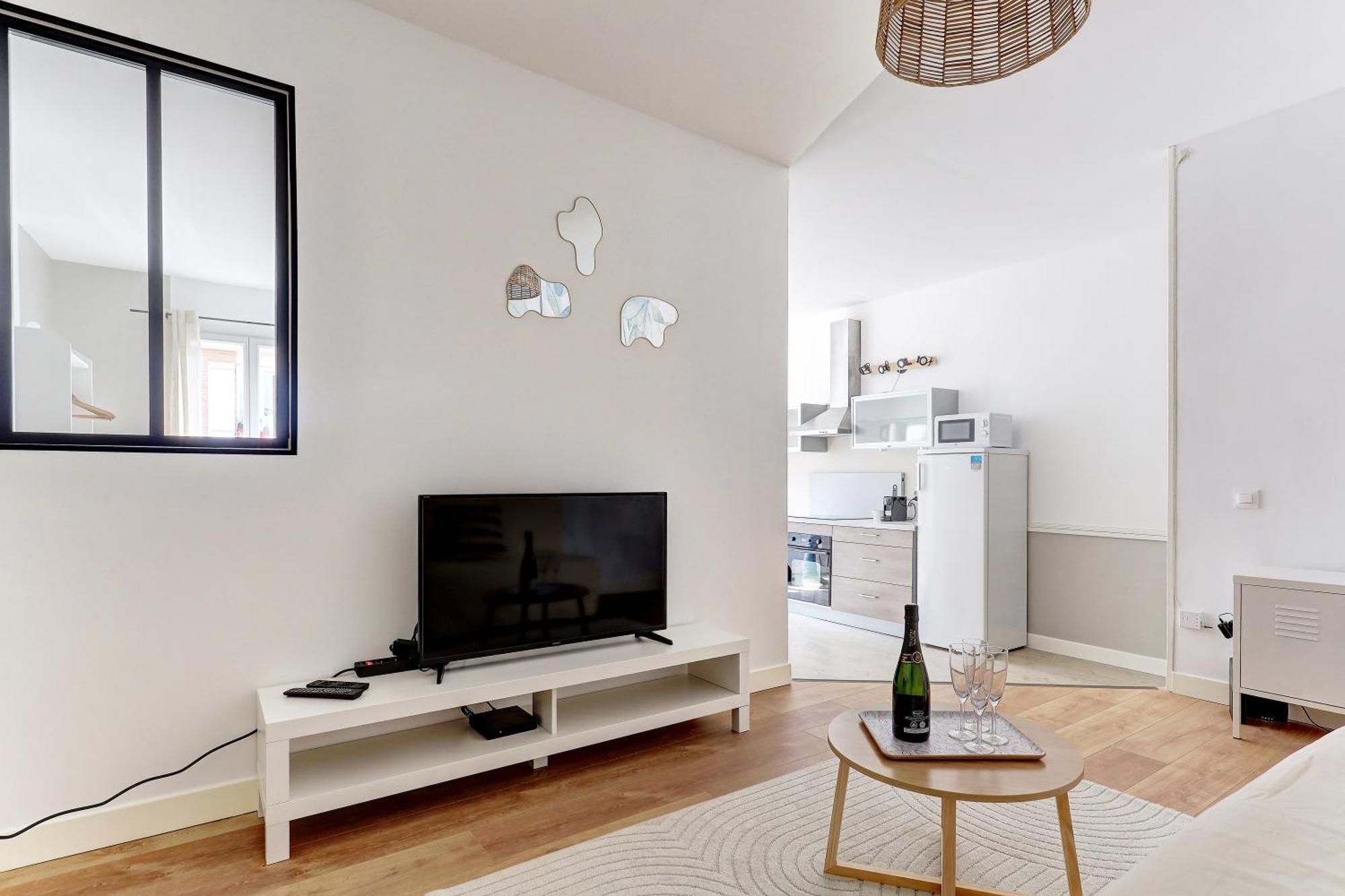 Le Bubbly - Appartement Lumineux De 50M² Επερνέ Εξωτερικό φωτογραφία